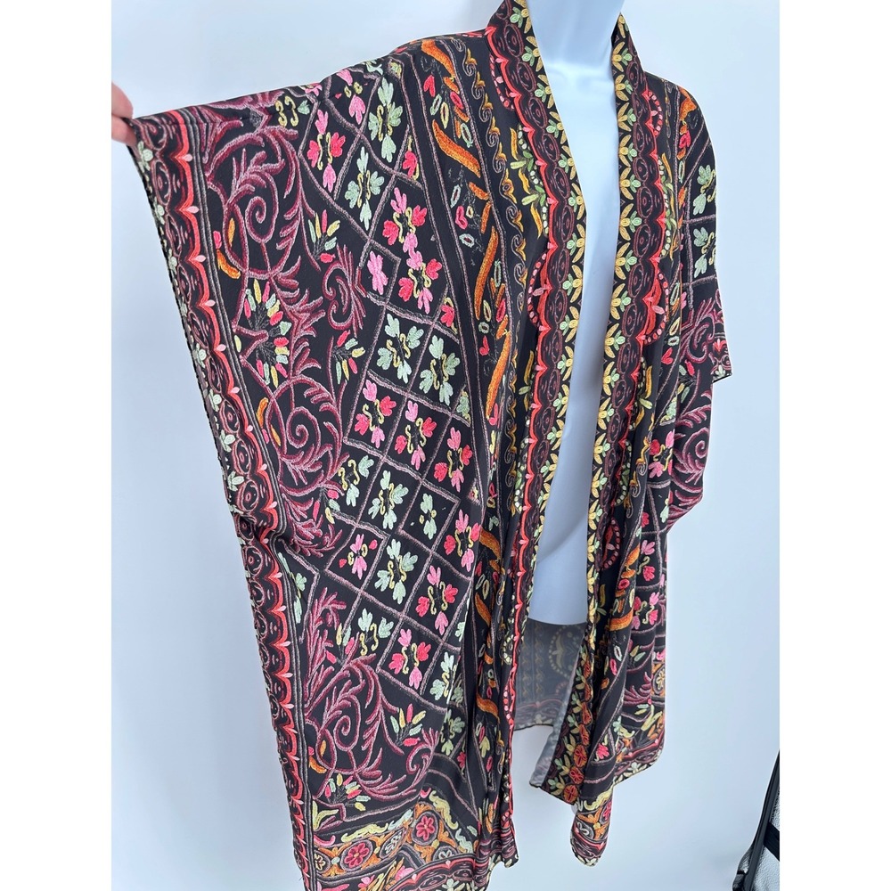 Hemant & Nandita Kimono Cardigan Topper 2x 3x Black Floral Boho Resort Coverup - Picture 2 of 8